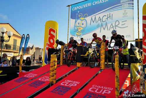 Iniziato il lungo week end all’isola d’Elba con la Chiassi Cup, un evento sempre più mediatico con la diretta video!